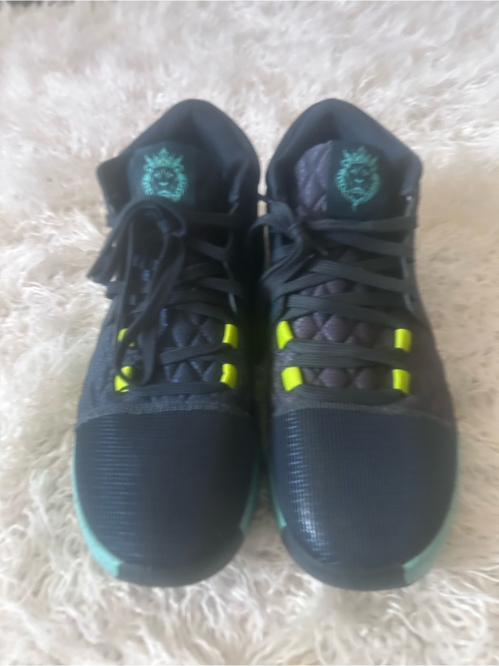 Nike Men’s Athletic Shoes Black with Teal and Neon Yellow Accents